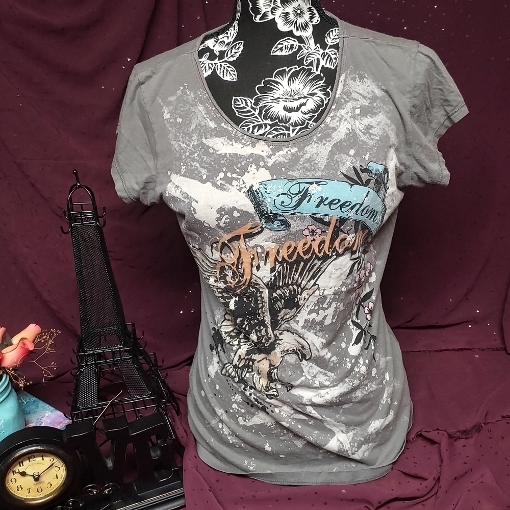 Wet Seal Freedom Tee